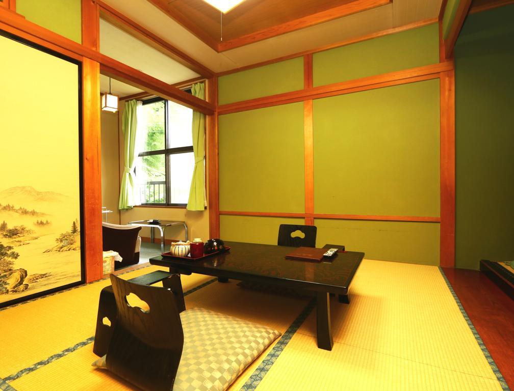 Hôtel Miyamaso à Takayama  Extérieur photo